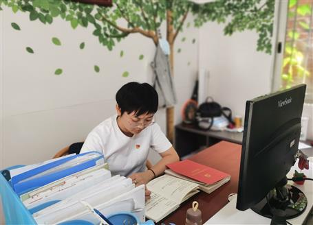 【“兩優(yōu)一先”牢記使命作表率】陳佳佳：踏實肯干 默默奉獻(xiàn)